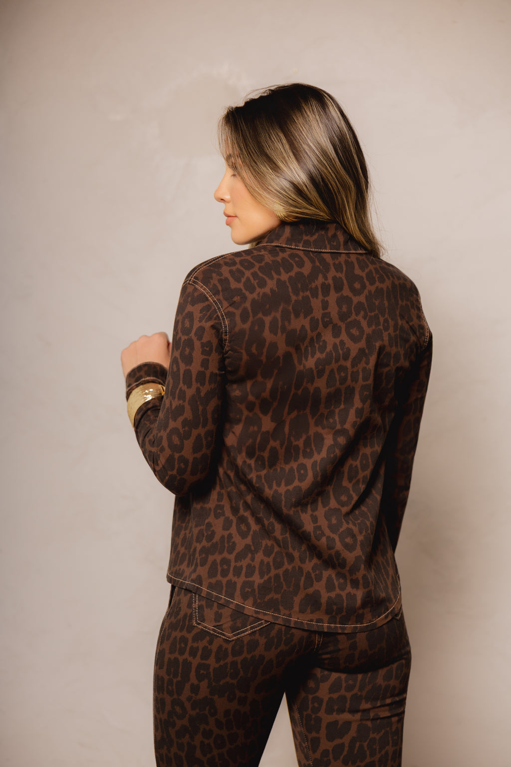 Camisa Animal Print Manga Longa