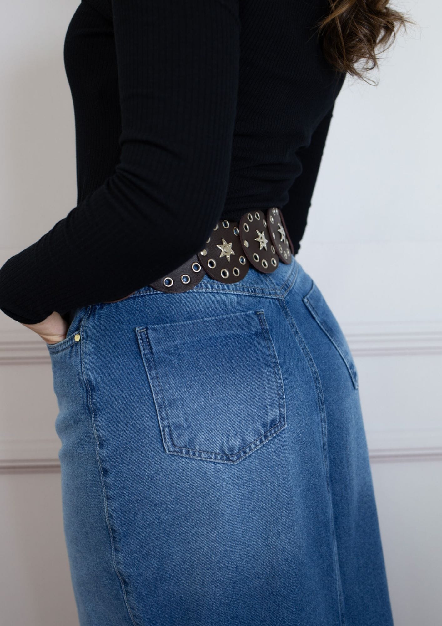 Saia Jeans Midi com Fenda Frontal - Imagem 2