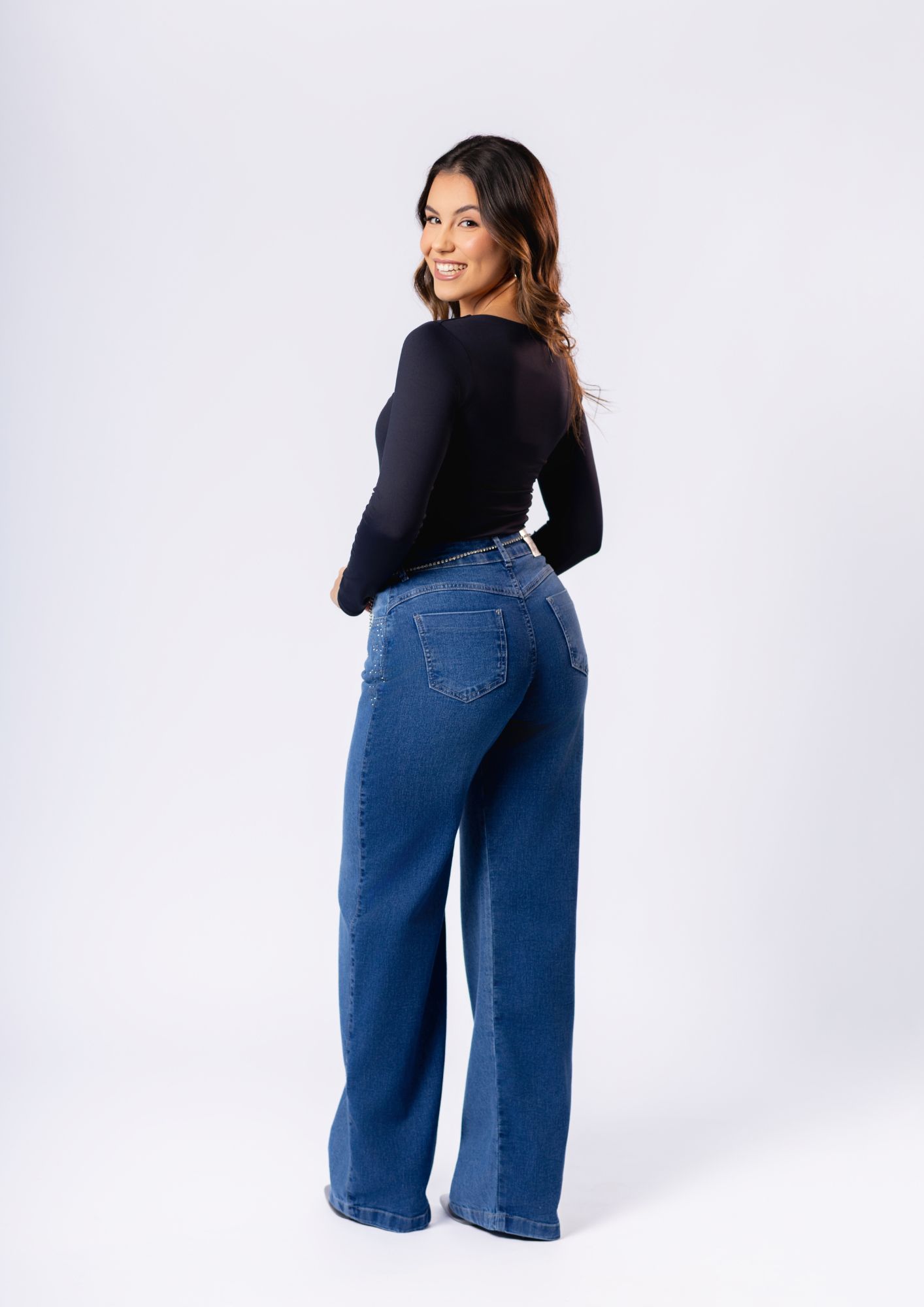 Calça Jeans Feminina Reta com Strass - Imagem 3