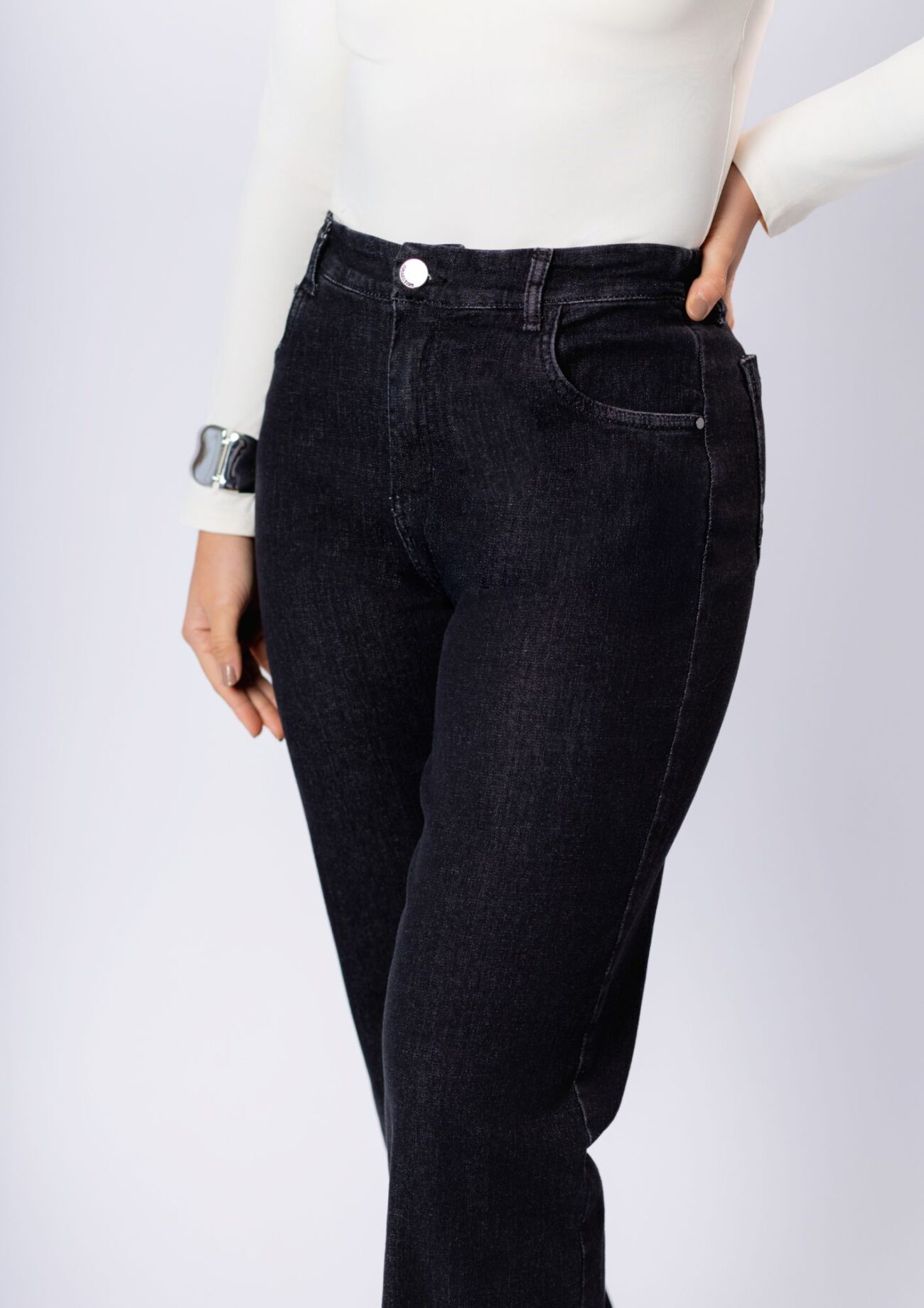 Calça Mom Jeans Preta - Imagem 2