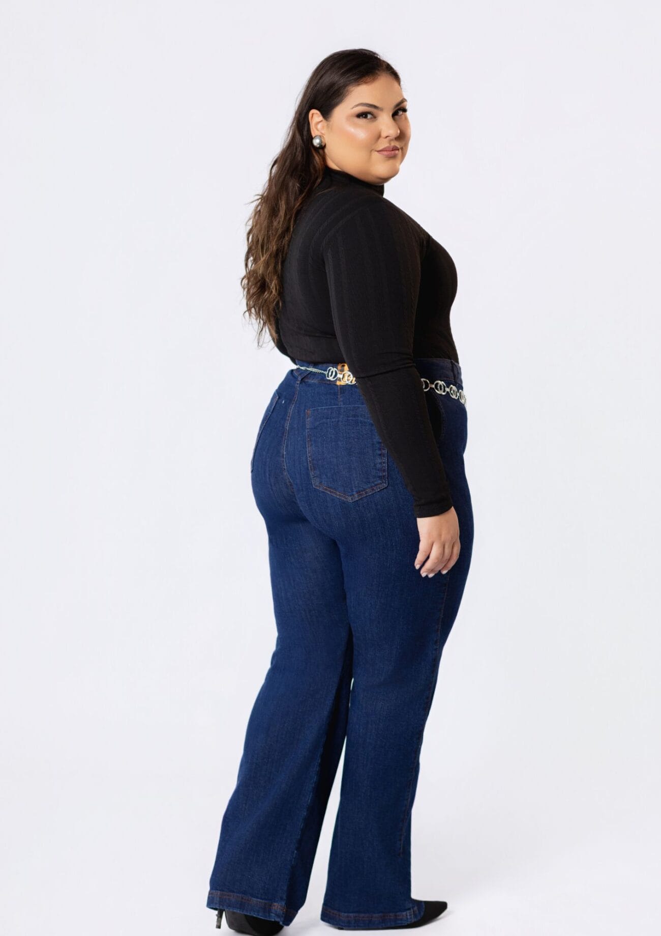 Calça Jeans Feminina Plus Size Reta - Imagem 3