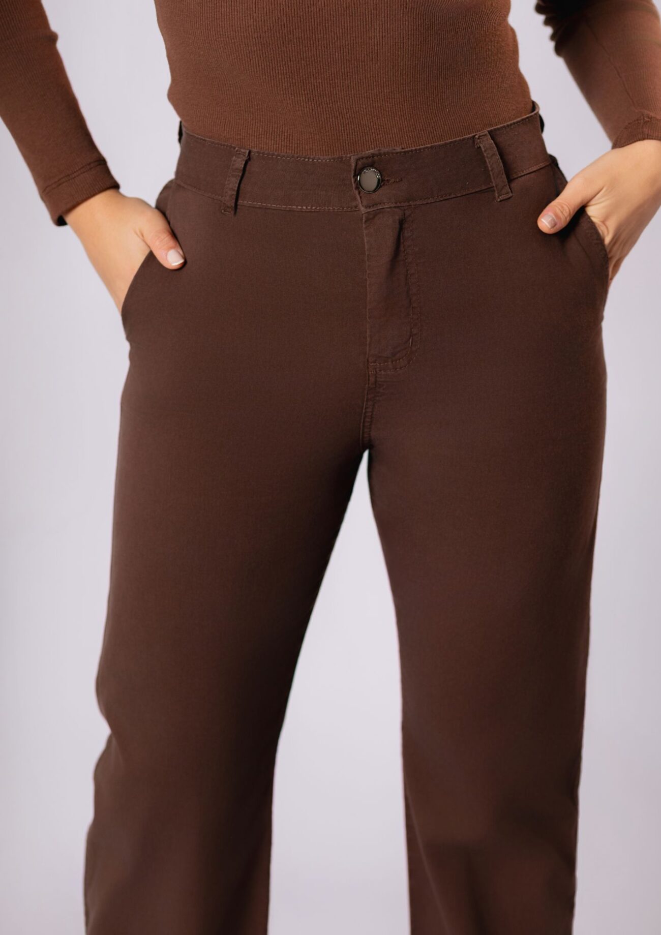 Calça Cargo Feminina em Sarja Canelada  - Imagem 6