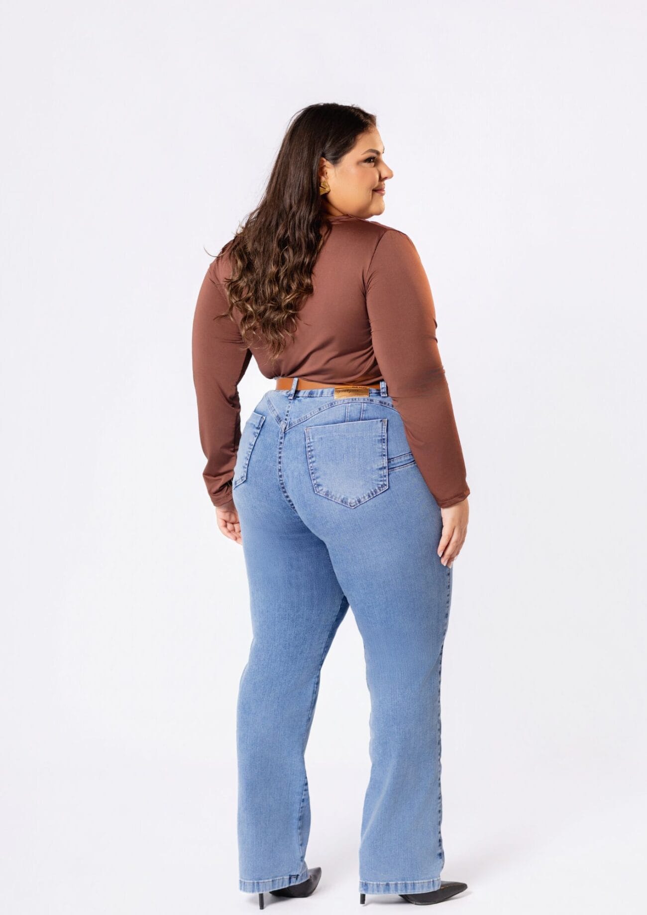 Calça Jeans Feminina Reta Plus Size Azul Claro - Imagem 3