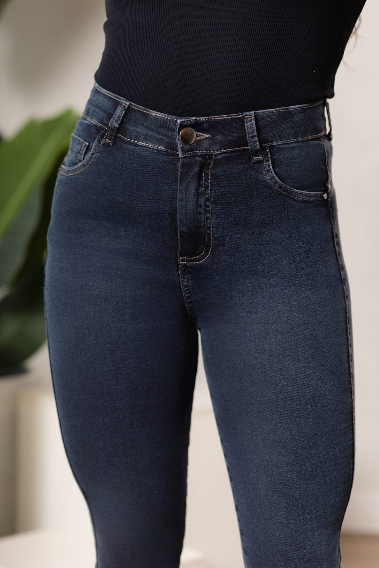 Calça Feminina Skinny Azul Escuro - Imagem 3
