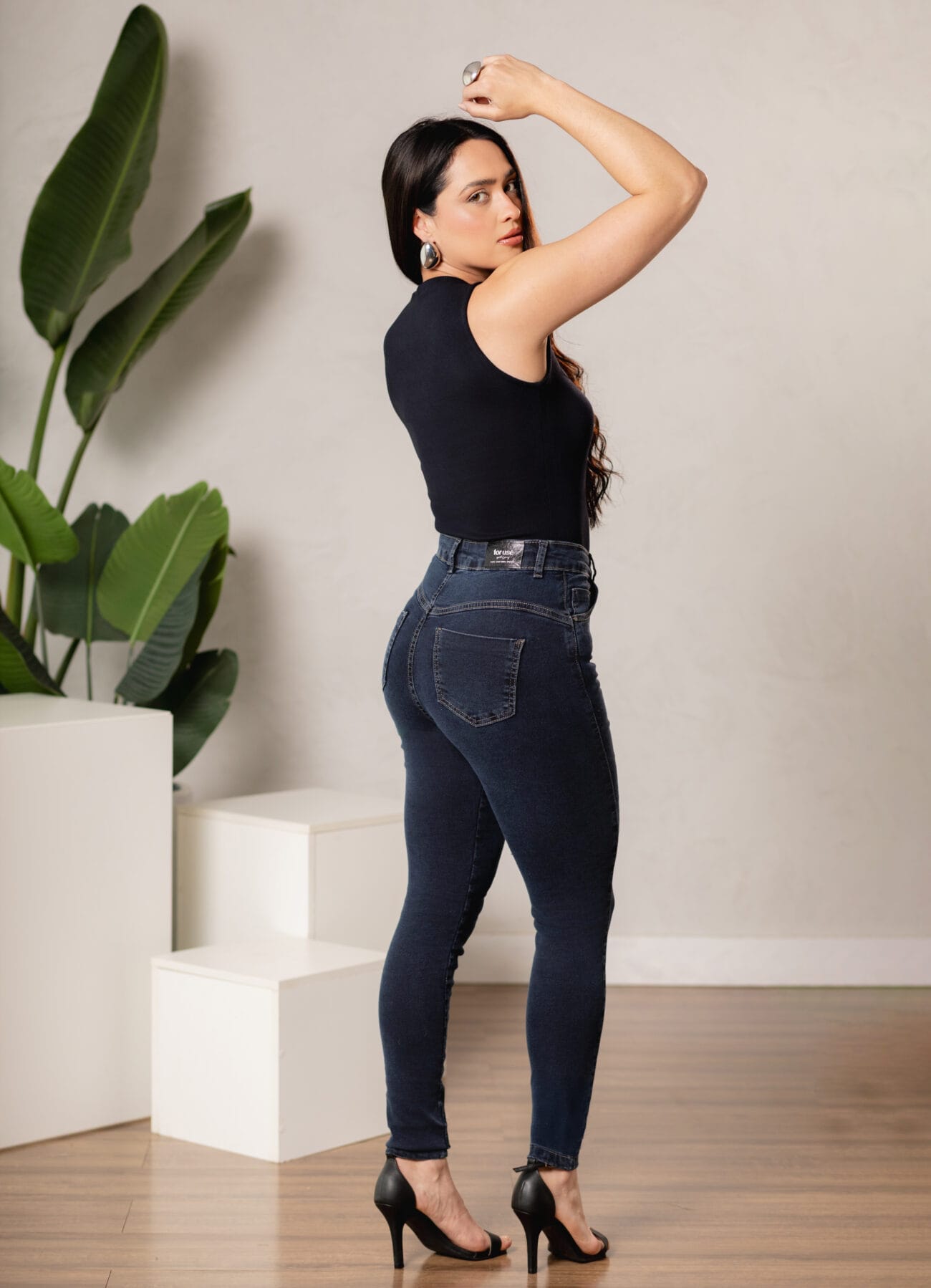 Calça Feminina Skinny Azul Escuro - Imagem 2