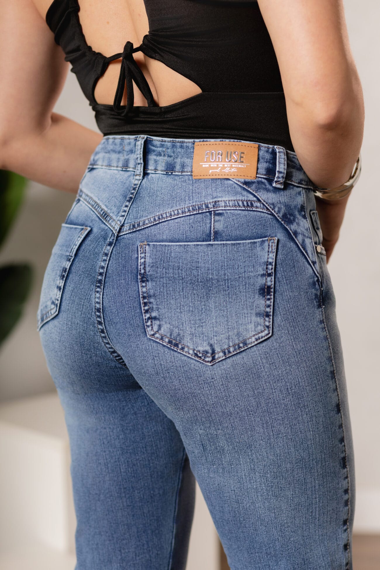 Calça Feminina Reta Tecnologia 360° Chapa Barriga - Imagem 3