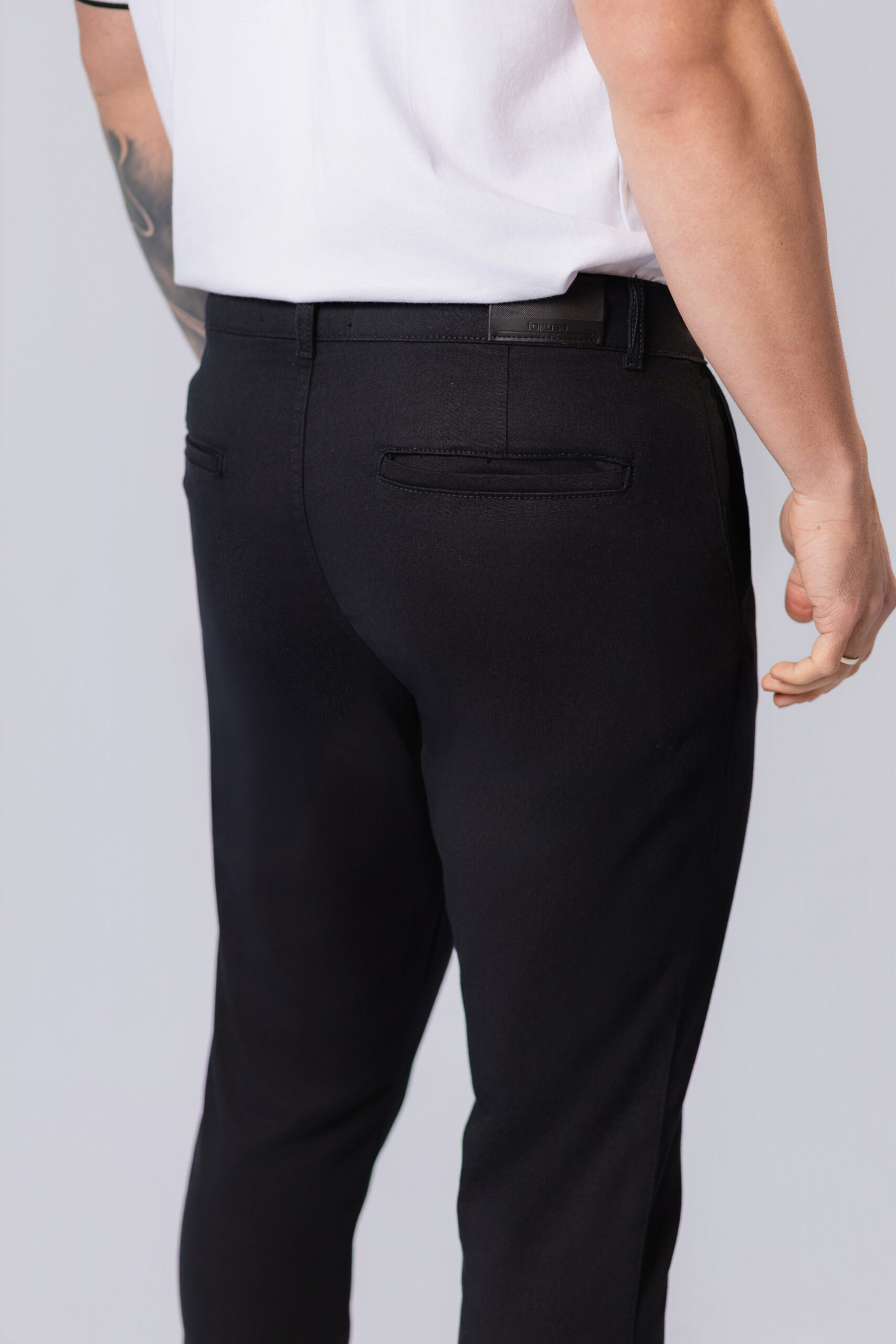 Calça Masculina Preta em sarja - Imagem 4