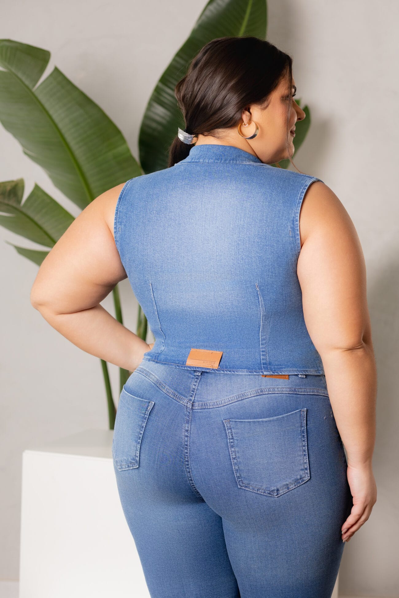 Colete Jeans Transpassado - Imagem 3
