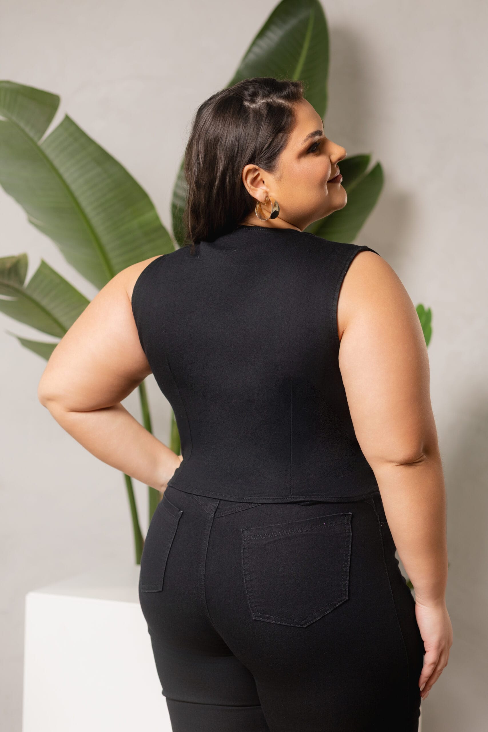 Colete Preto Jeans Plus Size - Imagem 3