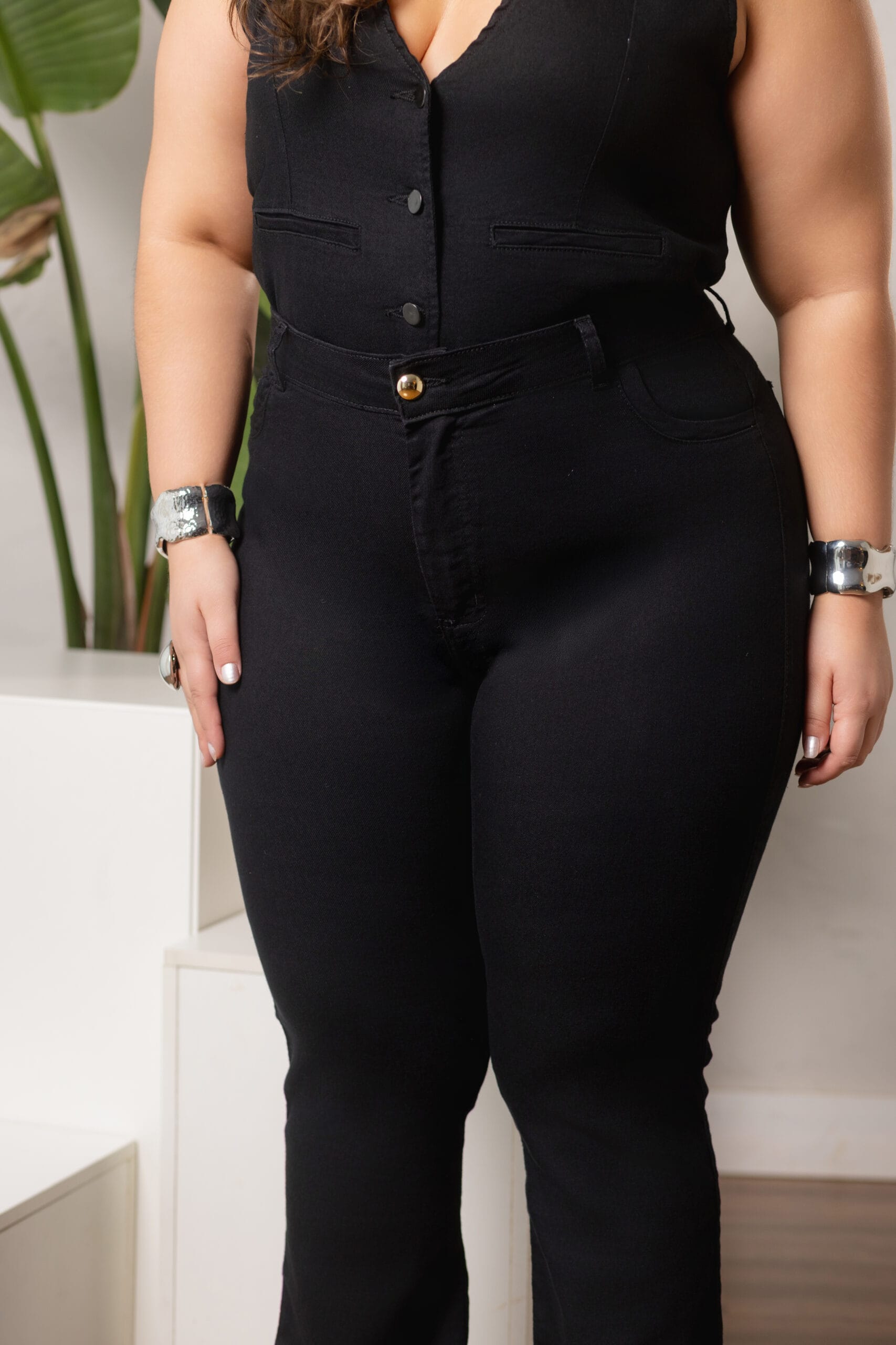 Calça Jeans Preta Plus Size Média - Imagem 2