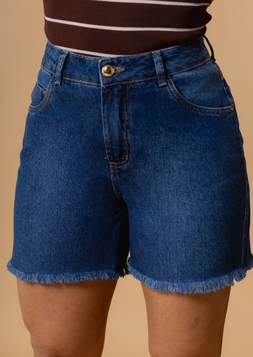 Short Jeans Mom com Bainha Desfiada - Imagem 2