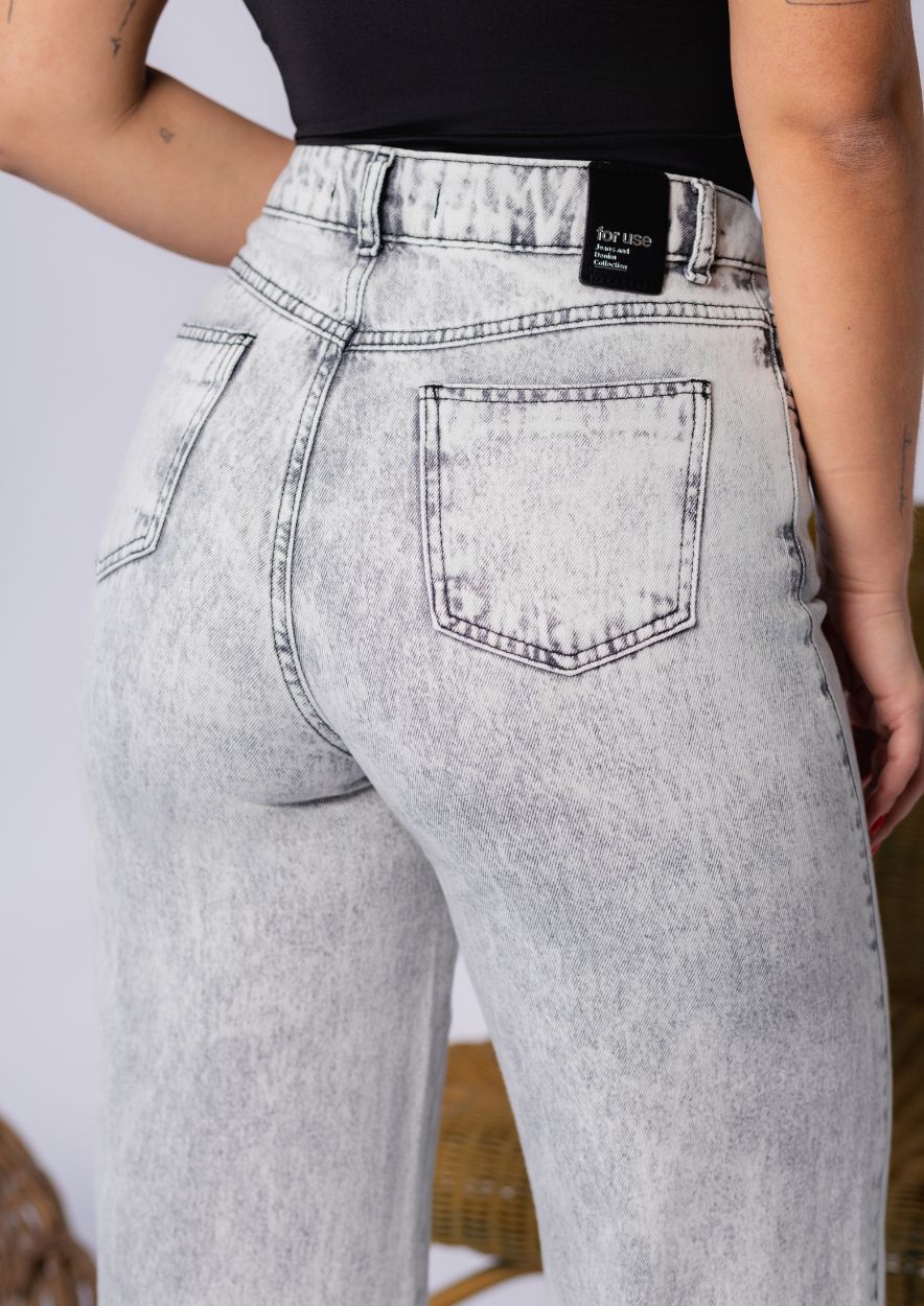 Calça Jeans Cinza Estonada Wide Leg - Imagem 4