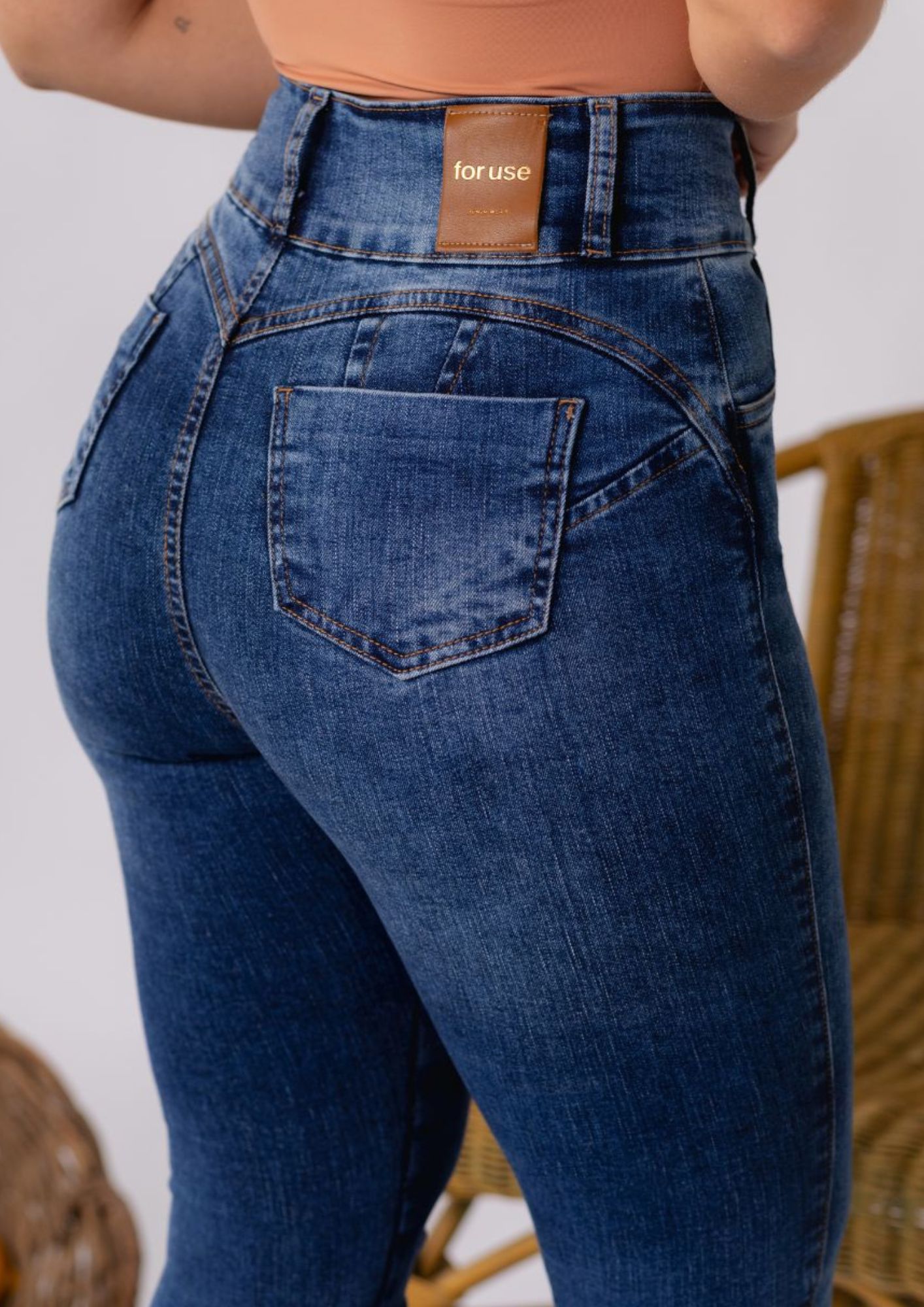 Calça Midi Pant modeladora Cintura Alta - Imagem 4