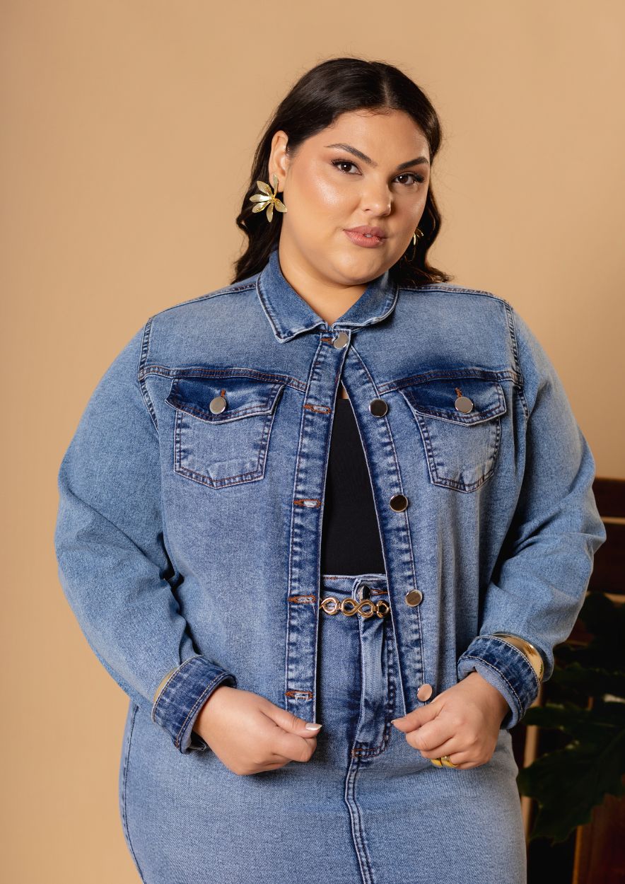 Jaqueta Jeans Plus Size Feminina