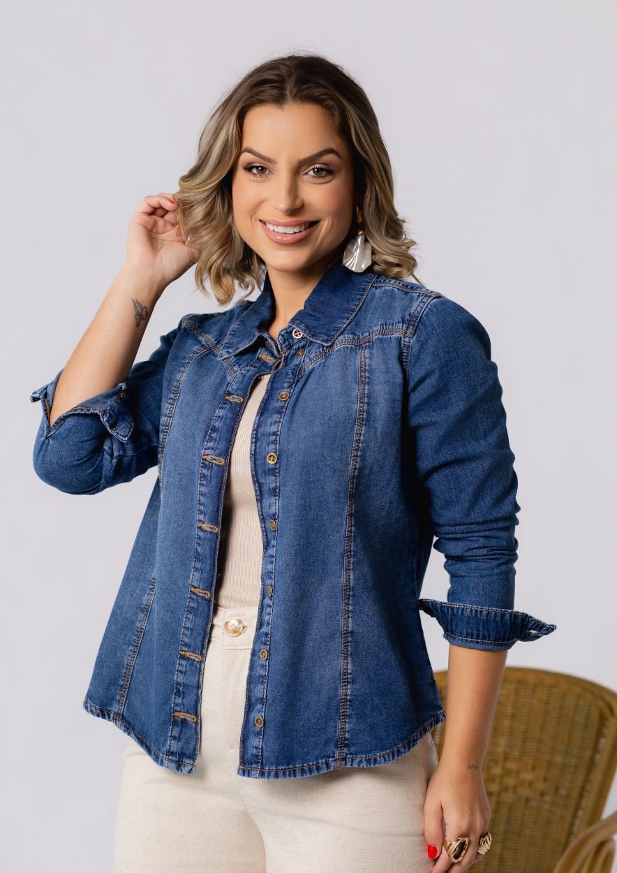 Camisa Jeans Feminina Manga Longa com Botões