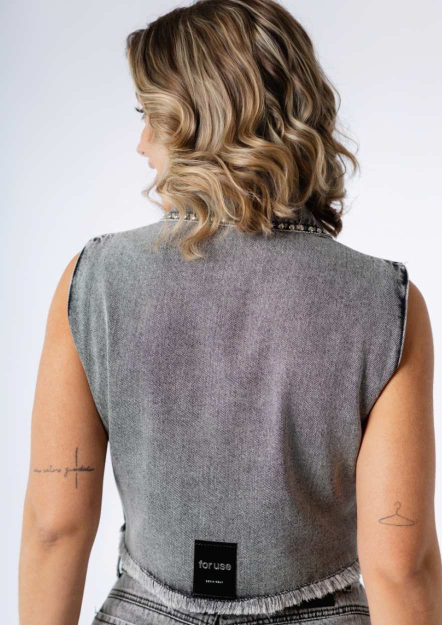Colete Jeans Cinza Cropped - Imagem 2